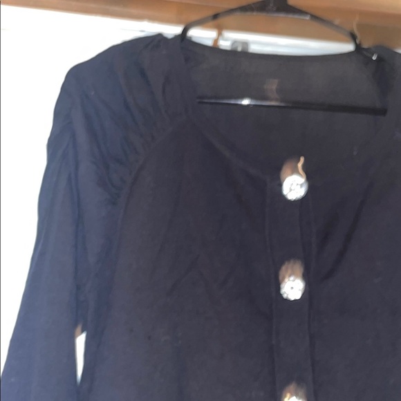 Classic Black Cardigan with Long Sleeves and V-Neck Design - Picture 2 of 4